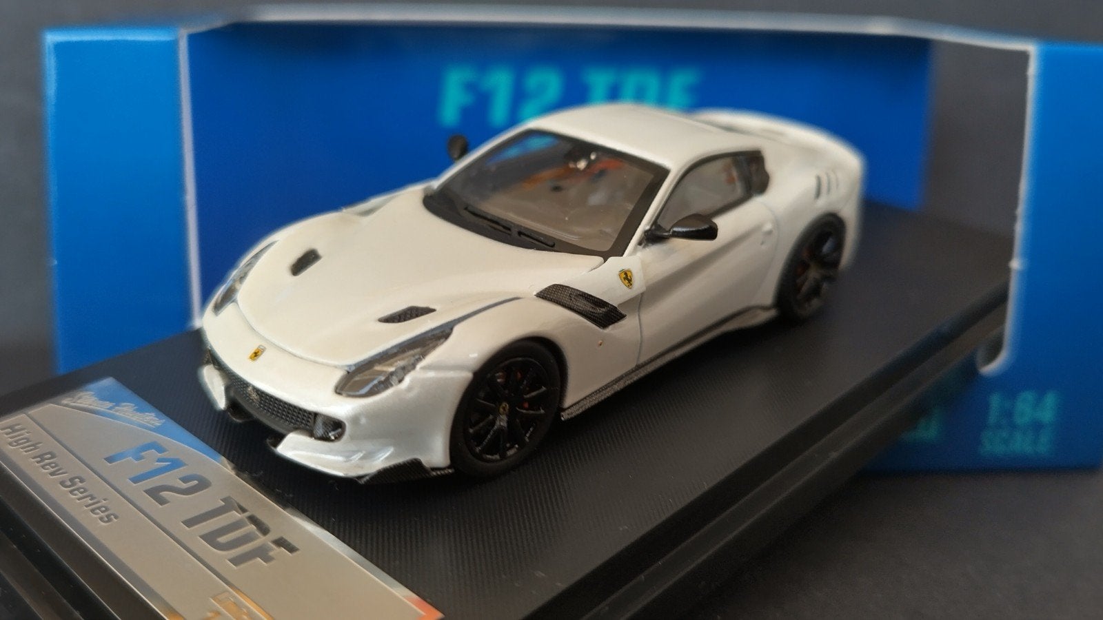 Ferrari F12 TDF wit 1:64 Stance Hunters Hq Pol, Hobby en Vrije tijd, Auto, ., Nieuw, Ophalen of Verzenden