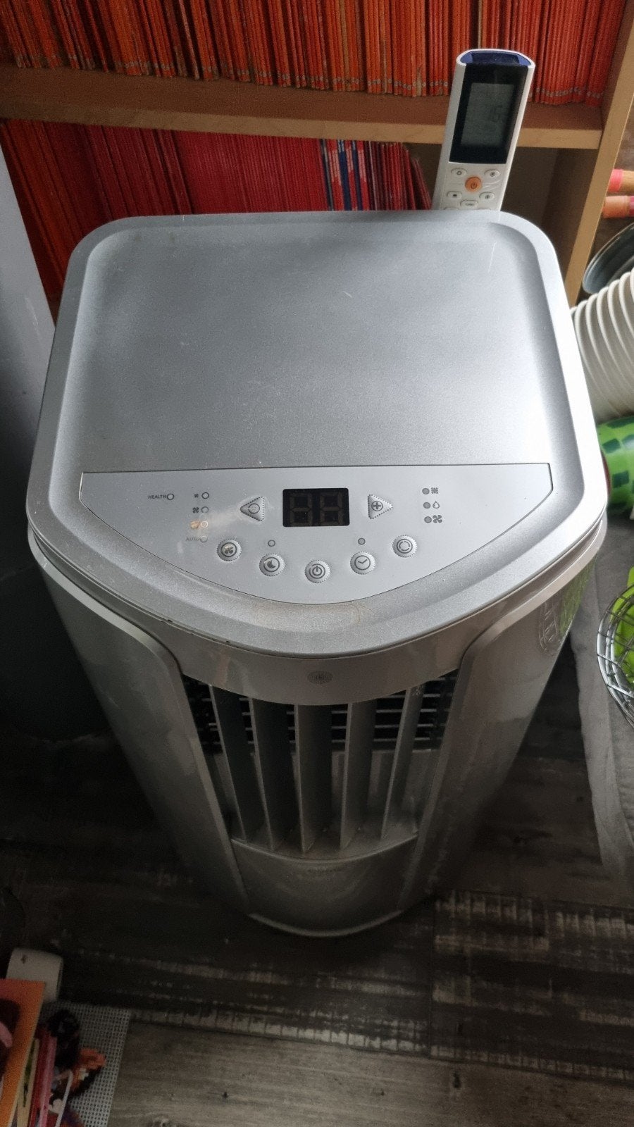 Qlima P432 mobiele airco incl window way out, Ophalen, Gebruikt, 3 snelheden of meer, Afstandsbediening