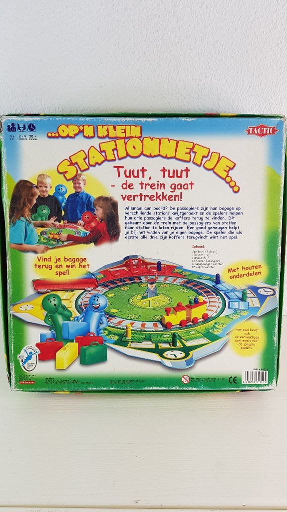 Op een klein stationnetje, Tactic 2002. Bordspel. 6A8, Tweedehands verkoop, Tweedehands verkoop, Gebruikt, Ophalen of Verzenden
