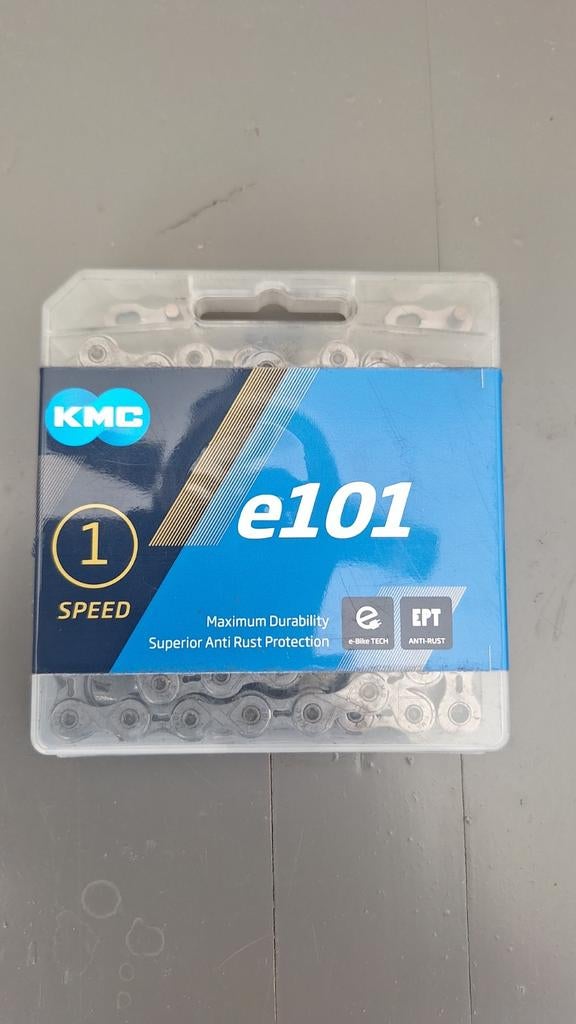Nieuwe KMC e101 1-speed fietsketting met anti-roest, Elektrische fiets, Nieuw, Ophalen of Verzenden, Derailleur of Ketting