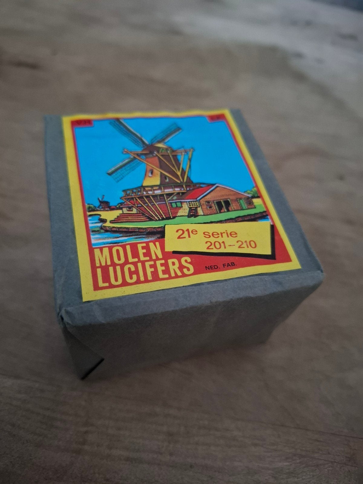 Molen Lucifers - 21e serie (201-210) - Verzamelobject, Verzamelen, Ophalen of Verzenden, Nieuw, Luciferdoosjes of -merken