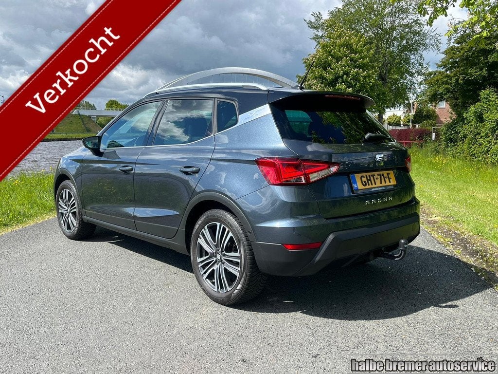 Seat Arona 1.0 TSI Xcellence Business Intense |Trekhaak|VOL, Voorwielaandrijving, Gebruikt, 116 pk, Leder