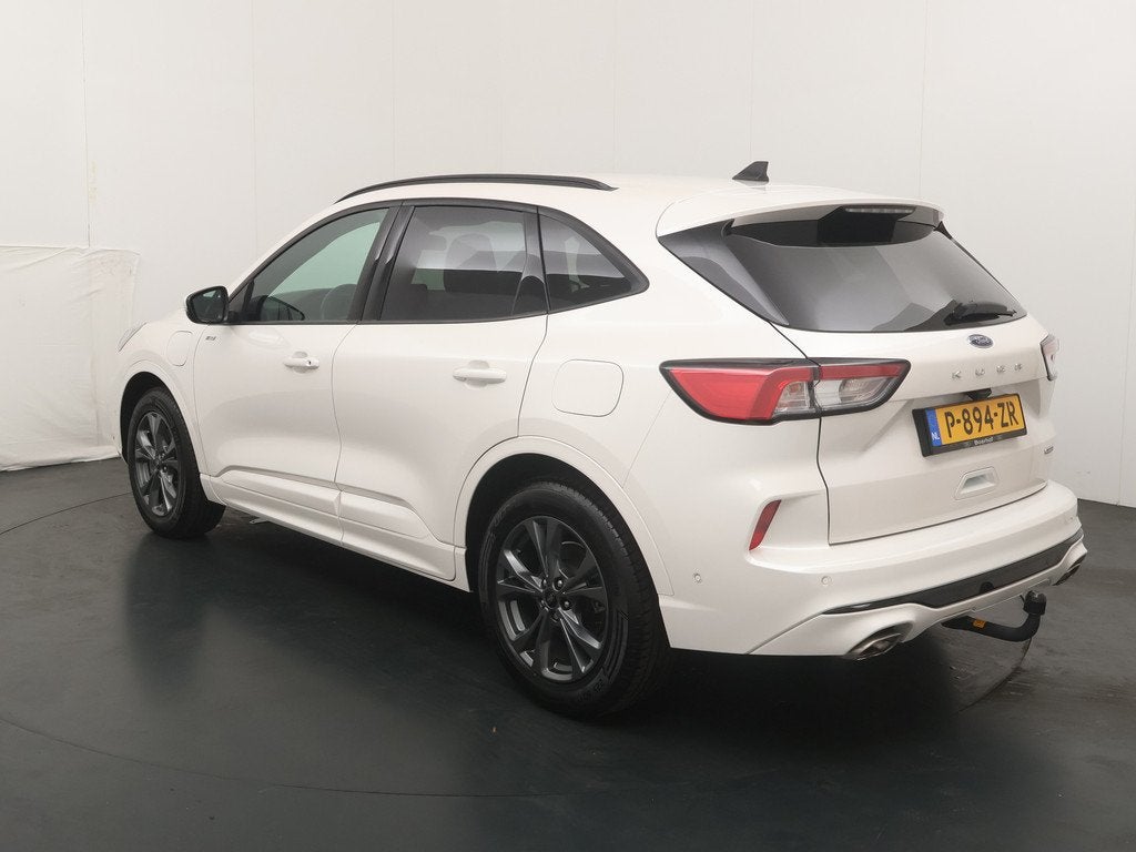 Ford Kuga 2.5 PHEV ST-Line X | Adap. Cruise I Trekhaak I Hea, Auto's, Ford, Gebruikt, 4 cilinders, Wit, Bedrijf