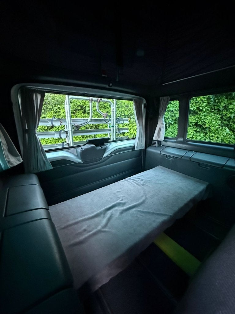Foto 17 van Ford Transit Euroline Nugget Westfalia Camper NIEUWE APK!