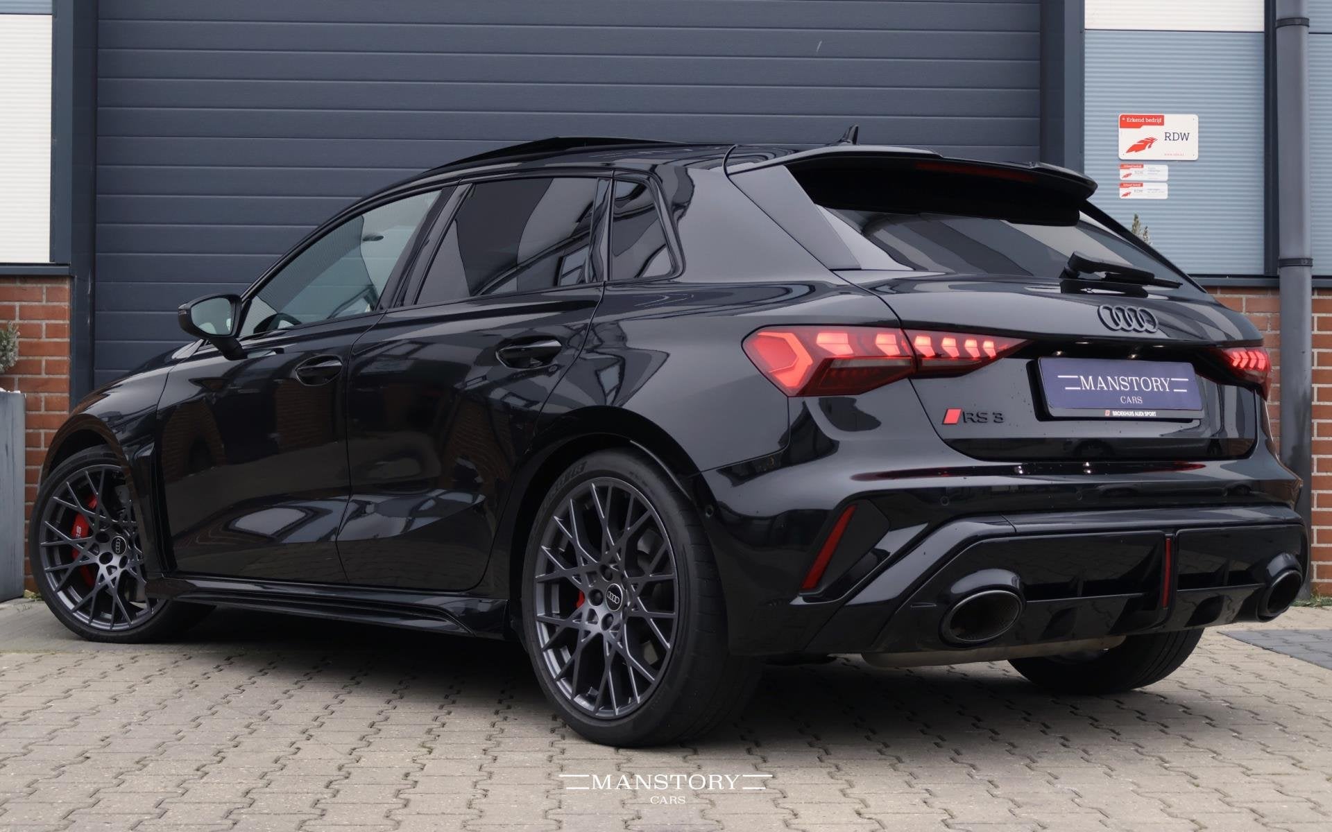 Audi RS 3 2.5 TFSI Quattro|Carbon RS Seats|Pano|ACC|HUD|Came, Auto's, Automaat, Dealer onderhouden, Gebruikt, RS3