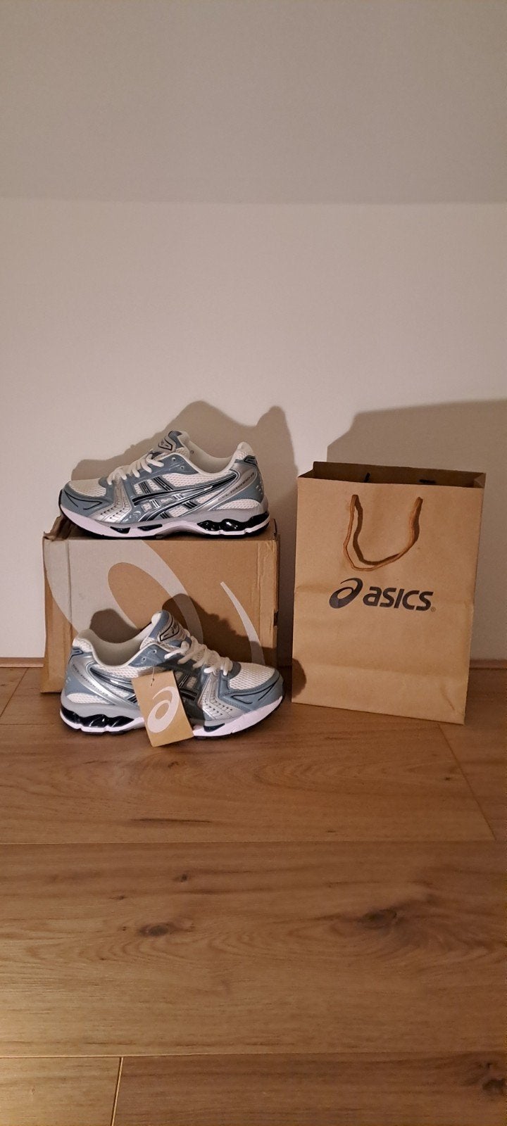 Asics gel kyano 14 (Ice blue/white/grey) maat 43,5, Blauw, Nieuw, Ophalen of Verzenden, Sneakers of Gympen
