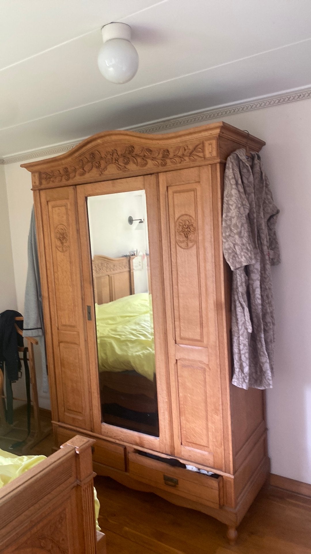 Eiken kast, Ophalen of Verzenden