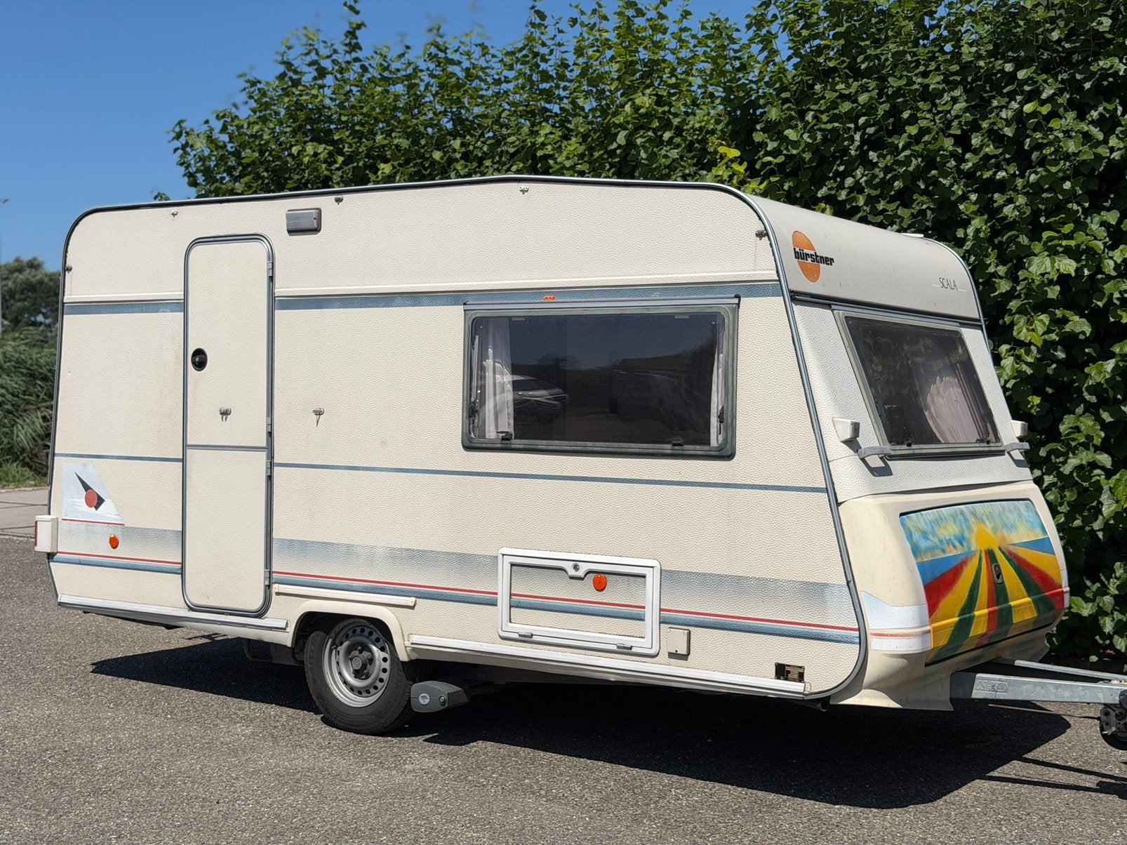 Burstner Scala 470 caravan, Tot en met 2, Treinzit, 750 - 1000 kg, Particulier