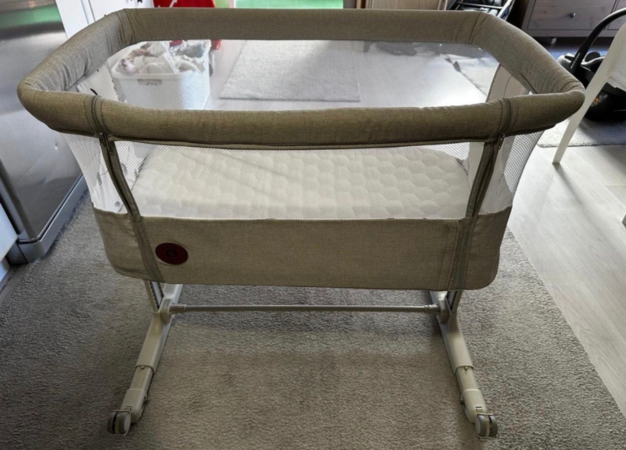 Baby wieg, Ophalen of Verzenden, Zo goed als nieuw, Wieg