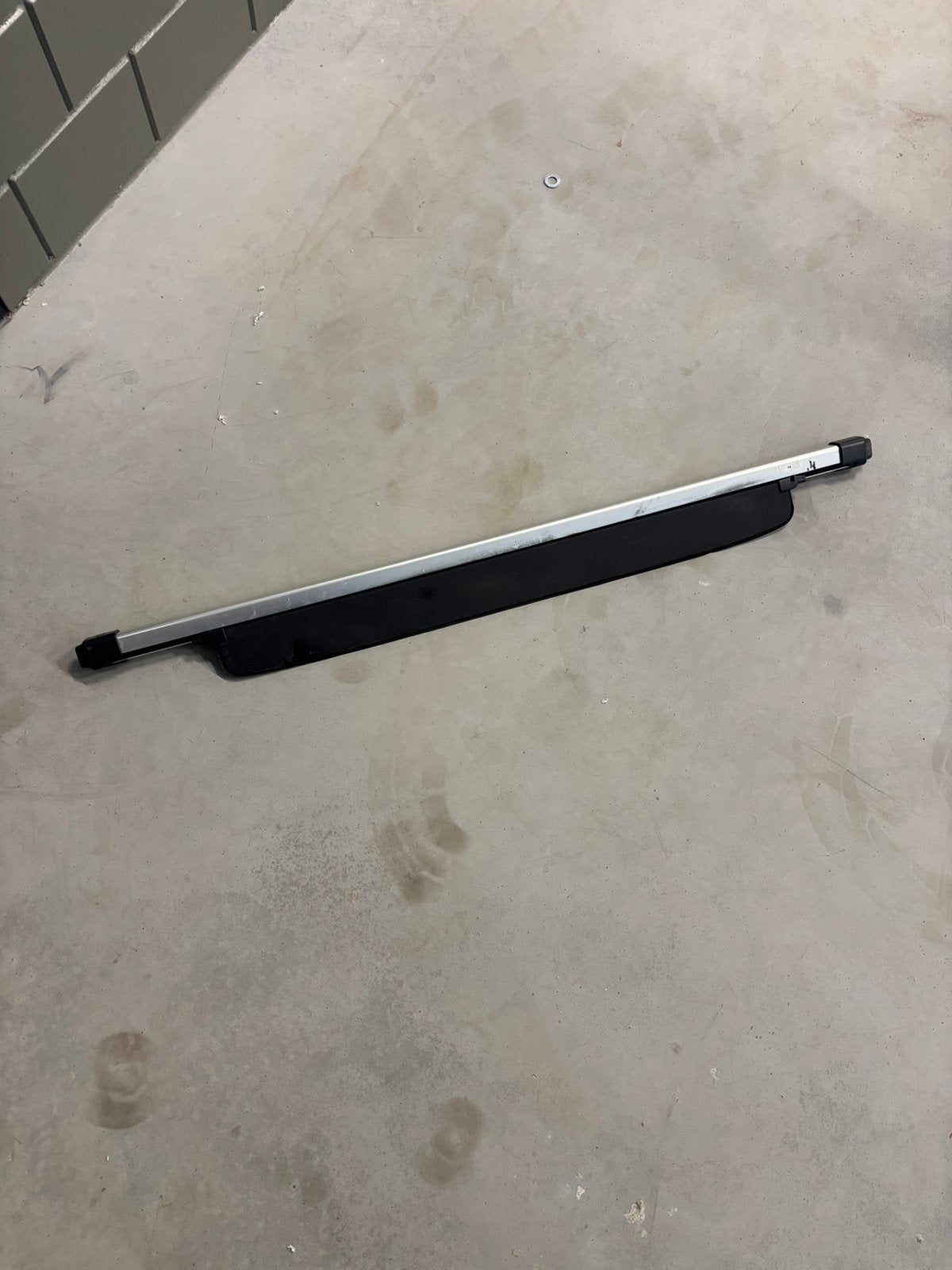 Originele kofferbak rolhoes voor Mitsubishi Outlander!, Ophalen of Verzenden, Mitsubishi