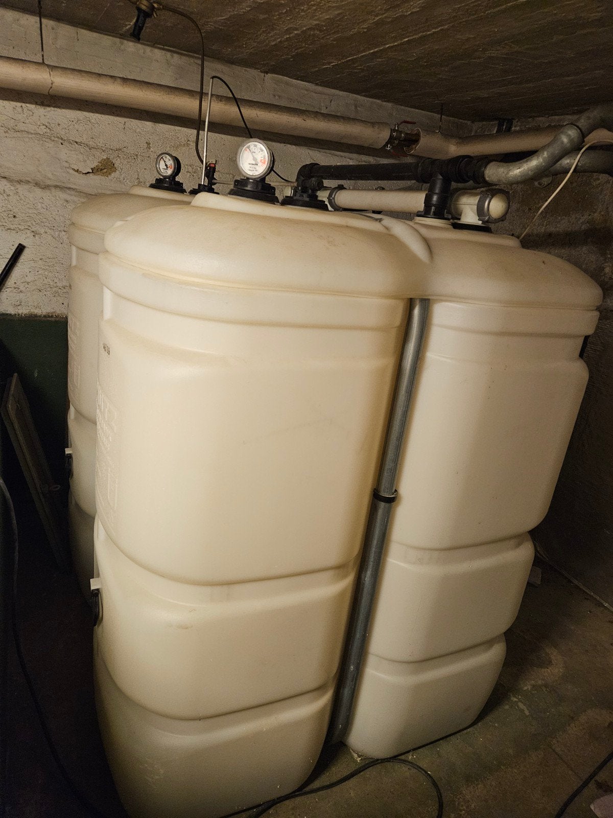 2 Schütz K750 olietanks - 1500 liter opslag, Ophalen, Gebruikt
