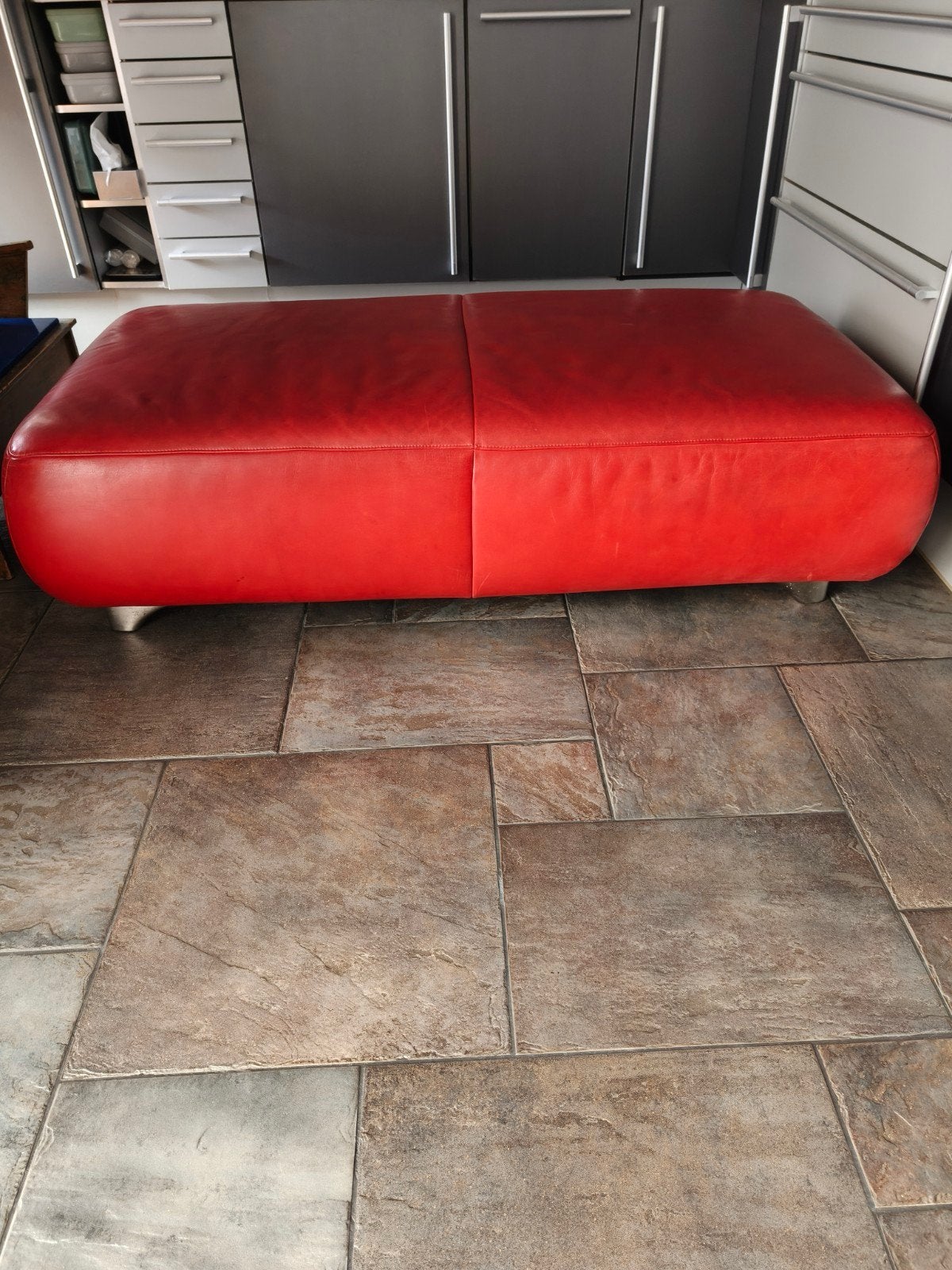 Mooie rode Lederen hocker,poef, Ophalen, Minder dan 50 cm, 125 cm of meer, Leer