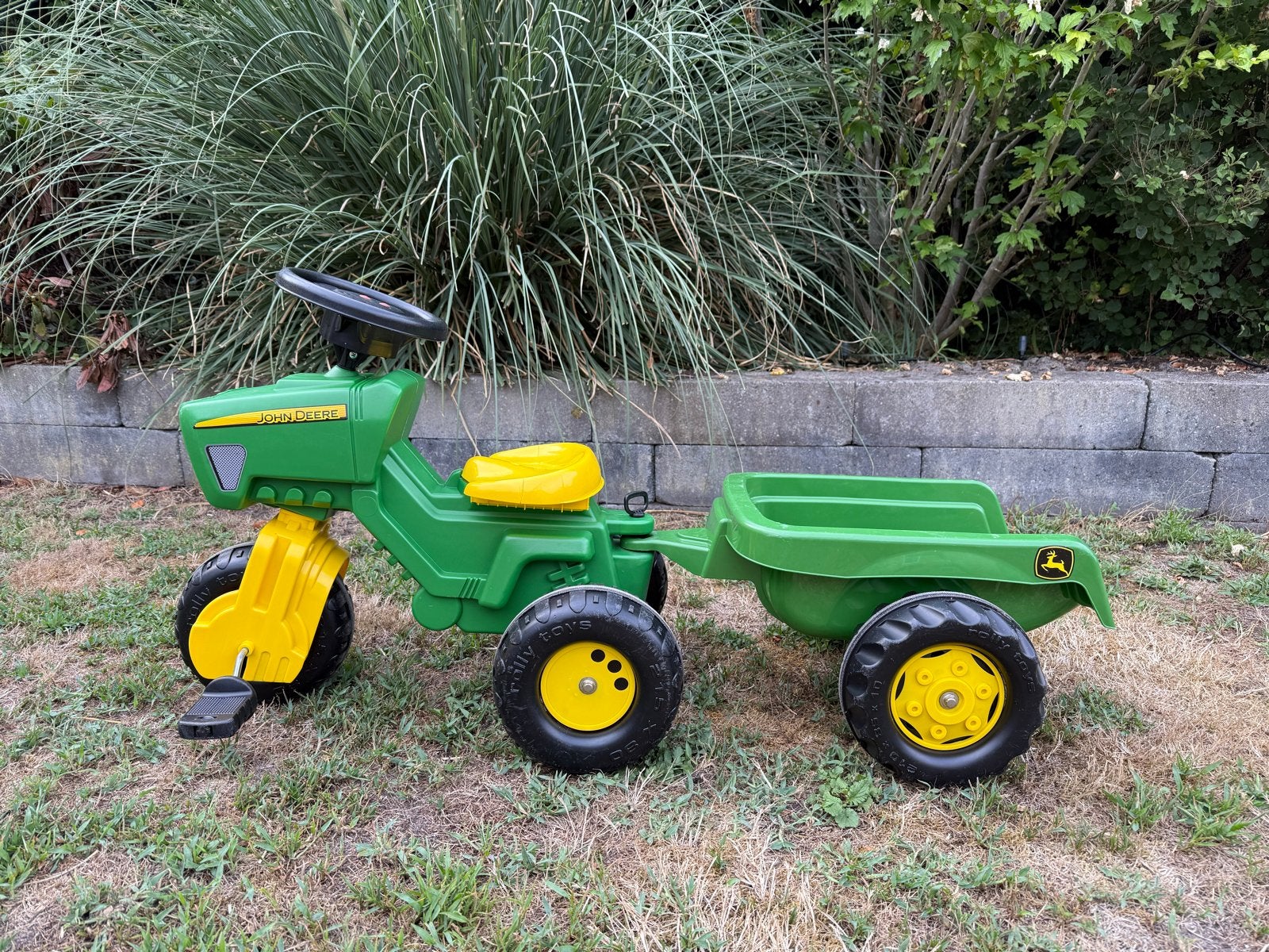 John Deere Rolly Toys driewieler met aanhanger, Ophalen, Zo goed als nieuw