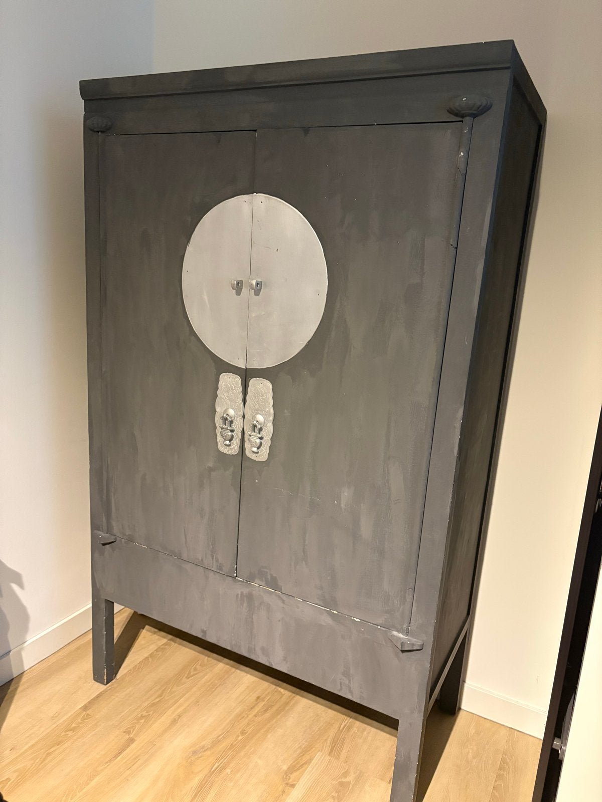 Chinese kast, Ophalen