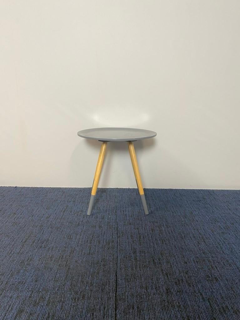 2 x Bijzettafel Zuiver Two Tone, antraciet/eiken, Ophalen, Gebruikt