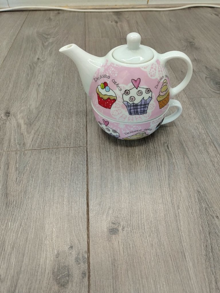 vrolijke theepot en kop te koop, Gebruikt, Overige merken, Overige typen, Ophalen of Verzenden