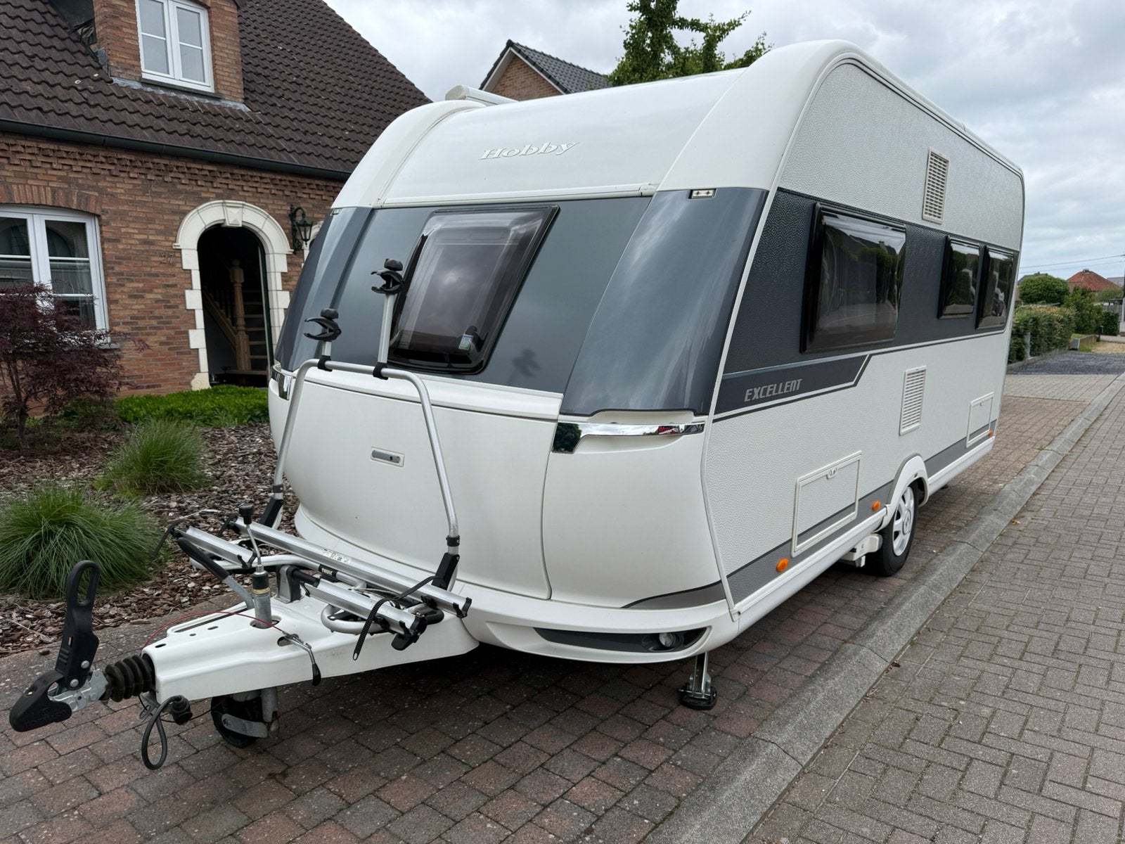 Hobby 460 ufe Excellent, Caravans en Kamperen, Rondzit, Hobby, Particulier, 5 tot 6 meter