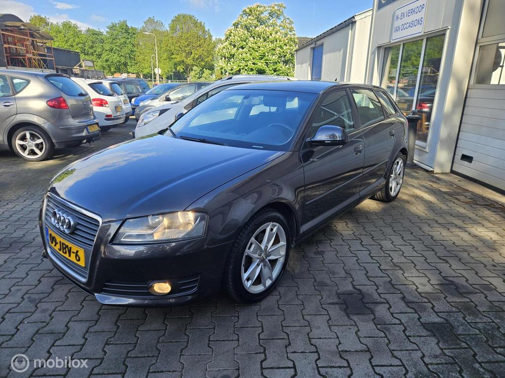 Audi A3 Sportback 1.4 TFSI Ambition TREKHAAK, Voorwielaandrijving, Euro 5, 125 pk, Gebruikt