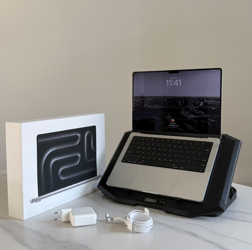 Macbook Pro 14inch M3 Pro 2023, Ophalen of Verzenden, Zo goed als nieuw, Overige groottes, MacBook Pro