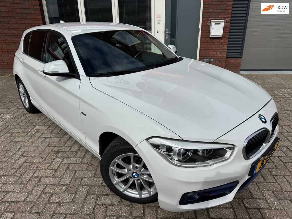 BMW 1-serie 118i Centennial Executive / Navi / PDC / Clima /, Auto's, BMW, Bedrijf, Te koop, 1-Serie, ABS, Airbags, Airconditioning