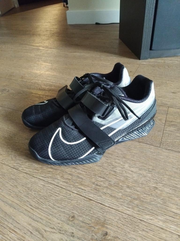 Nike Romaleos 45 Powerlifting Schoenen - ZGAN, Nike, Ophalen of Verzenden, Zo goed als nieuw, Sportschoenen
