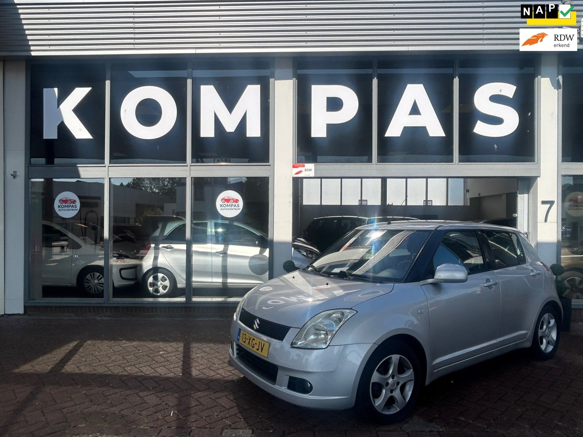 Suzuki Swift 1.3 GLX |Airco|Nw.Apk|StoelVW|Keyless Entry|EL., Voorwielaandrijving, Stof, Zwart, 965 kg