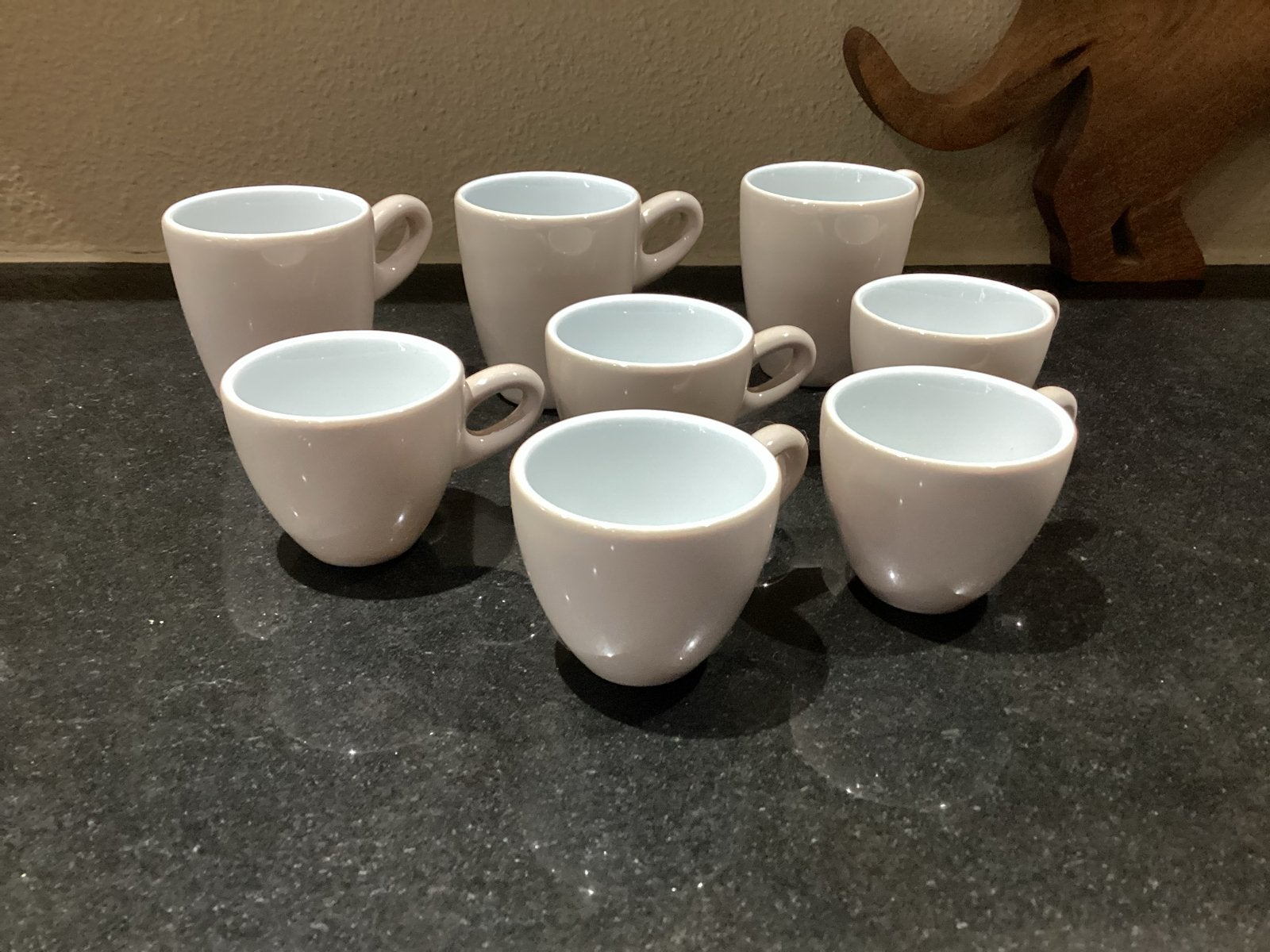 Set van 3 cappuccino en 5 espresso kopjes - Walküre, Huis en Inrichting, Keuken | Servies, Gebruikt, Overige merken, Keramiek