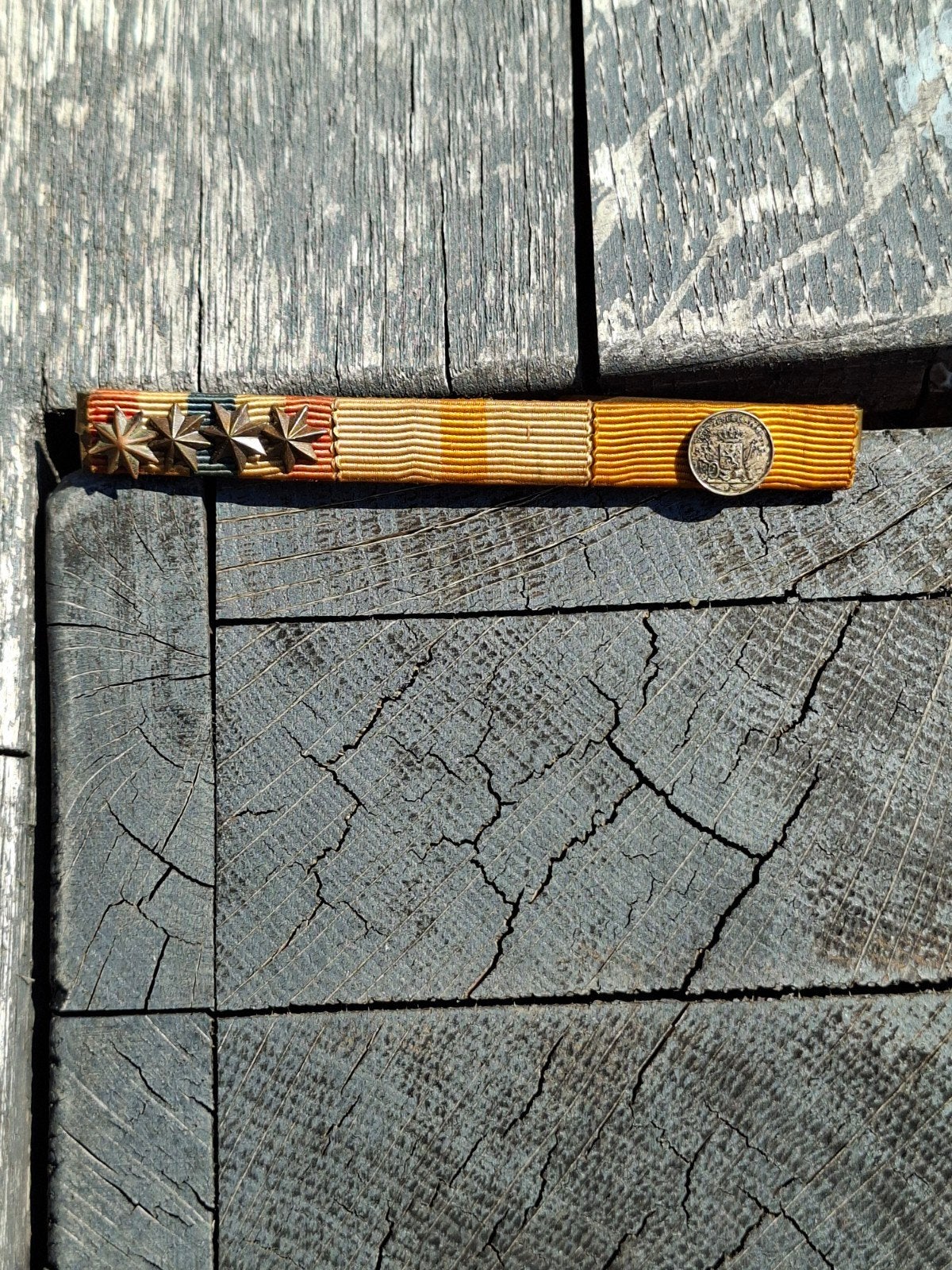 KNIL baton Orde en Vrede, mobilisatie en trouwe dienst, Ophalen of Verzenden, Landmacht, Nederland, Lintje, Medaille of Wings