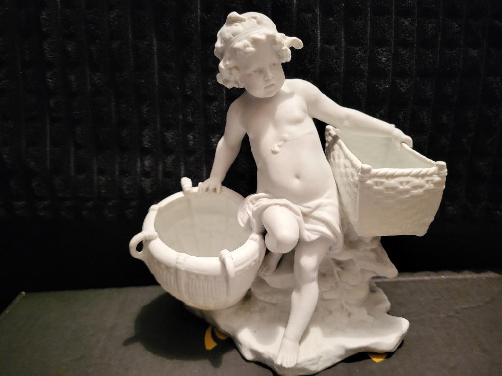 Brocante porselein / biskwie beeld, Ophalen of Verzenden