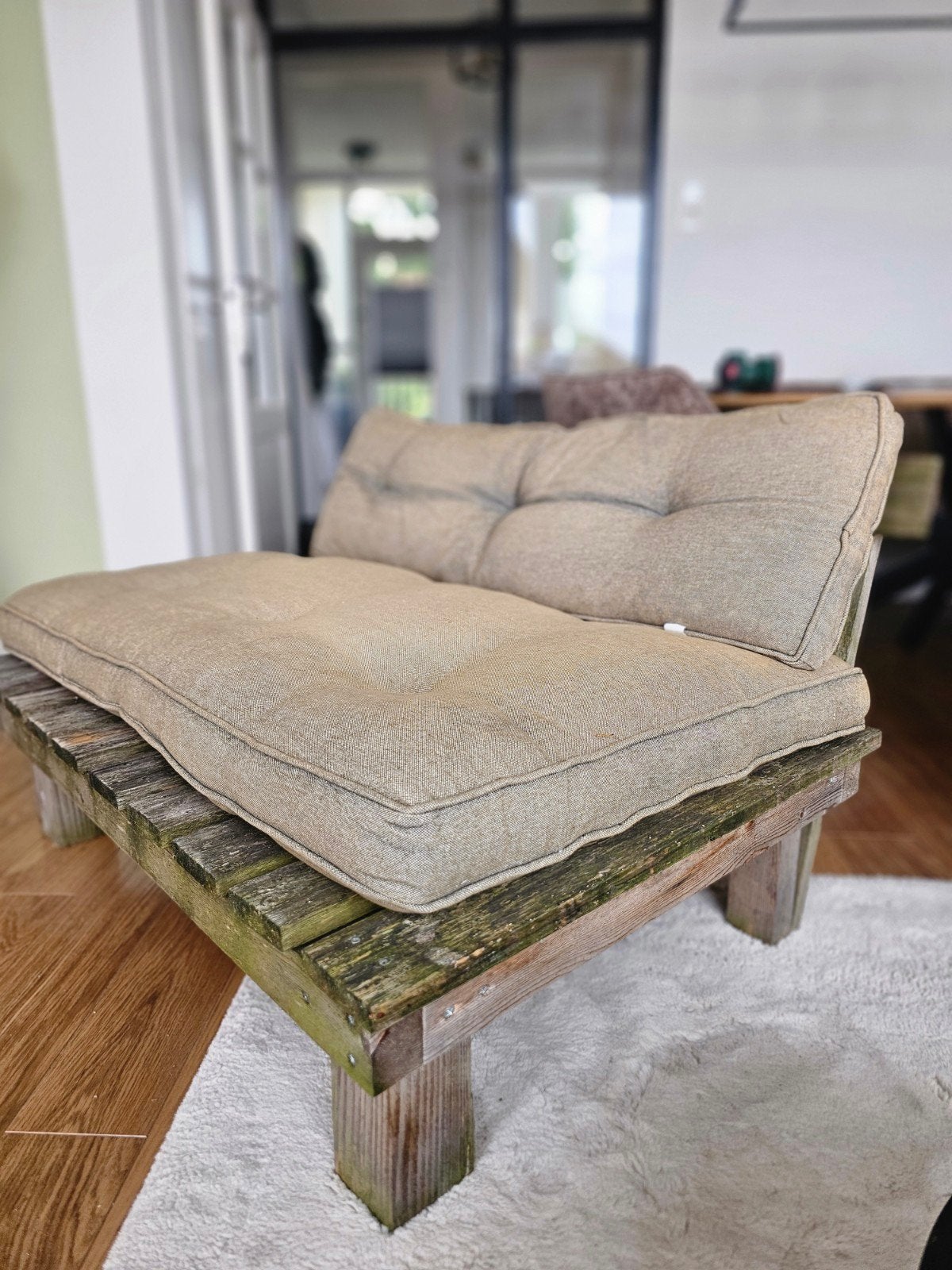 Houten Balkon bankje met groen kussen, Ophalen of Verzenden, Hout