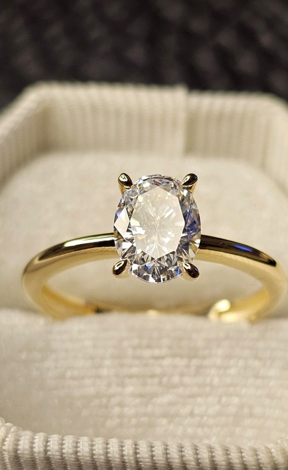 Prachtige Ovaal steen 14k gouden ring, Nieuw, Ophalen of Verzenden, 17 tot 18, Dame