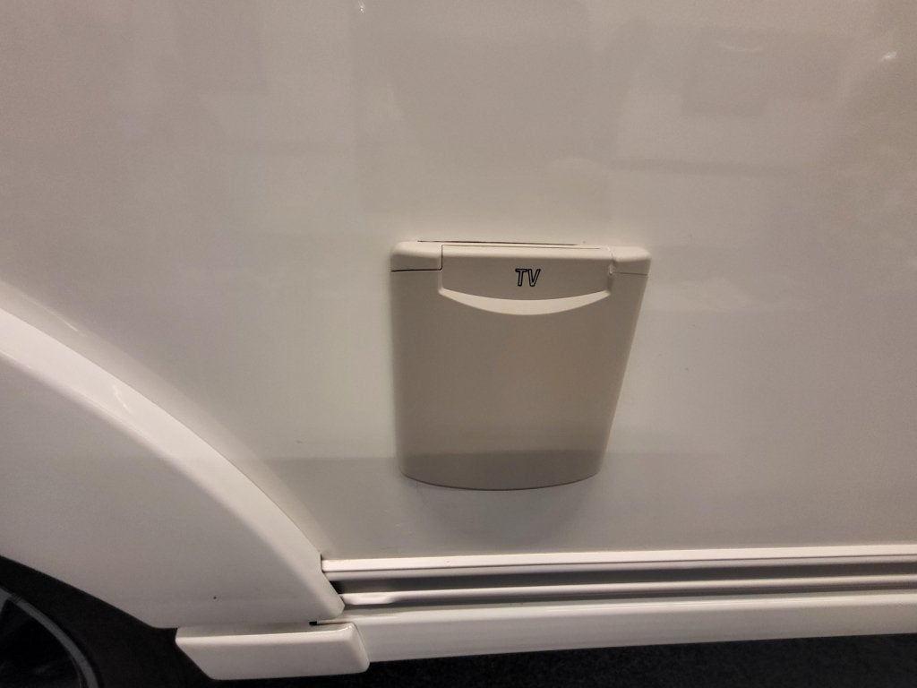Adria Altea 432 PX; incl. vloerverwarming, Caravans en Kamperen, Bedrijf, Treinzit, Schokbreker, Tot en met 4
