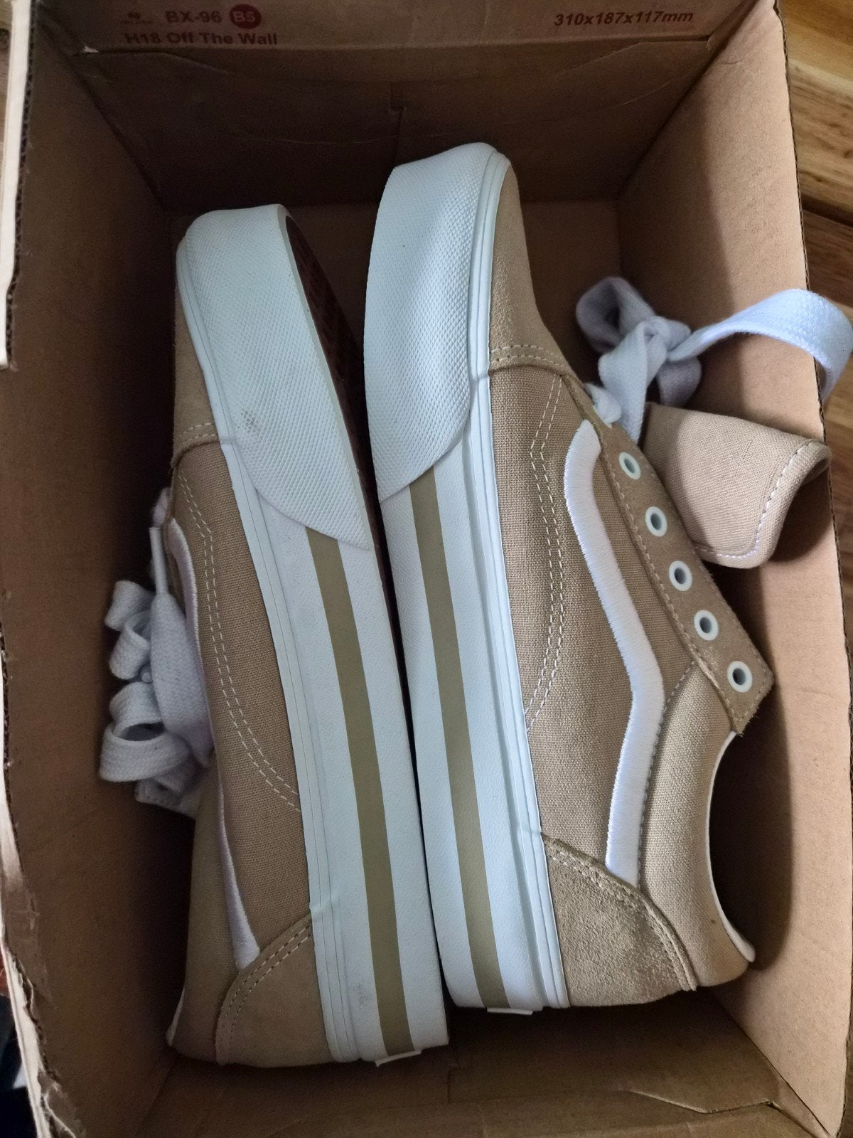Vans Old Skool Platform Khaki Sneakers - Maat 39, Kleding | Dames, Beige, Nieuw, Ophalen of Verzenden, Sneakers of Gympen
