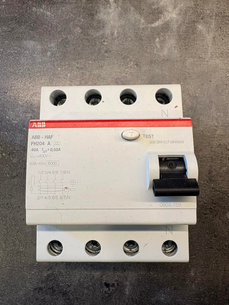 Abb meterkast onderdelen., Hobby en Vrije tijd, Elektronica-componenten, Ophalen of Verzenden, Gebruikt