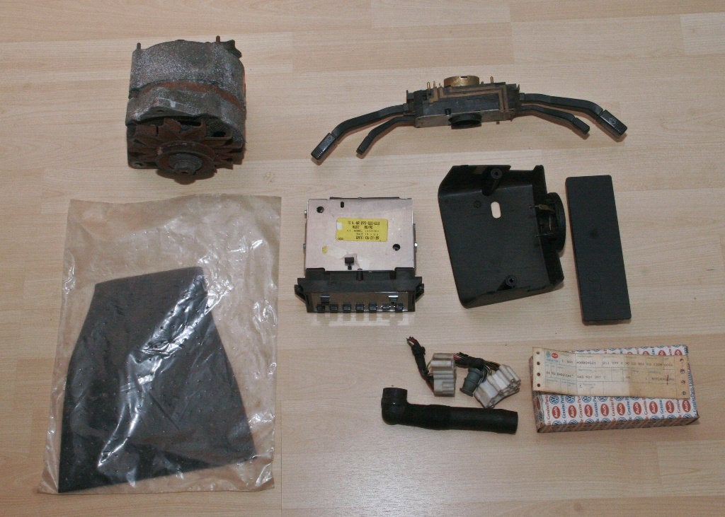 Diverse onderdelen Audi Coupé uit 1989. €15 voor hele partij, Ophalen of Verzenden, Gebruikt, Audi