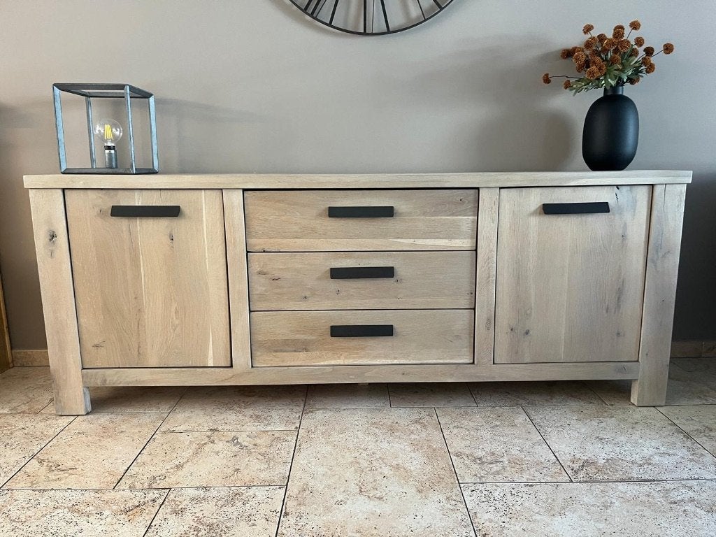 Eiken dressoir - Averno, Huis en Inrichting, Kasten | Dressoirs, Ophalen, Gebruikt, Met deur(en), 200 cm of meer