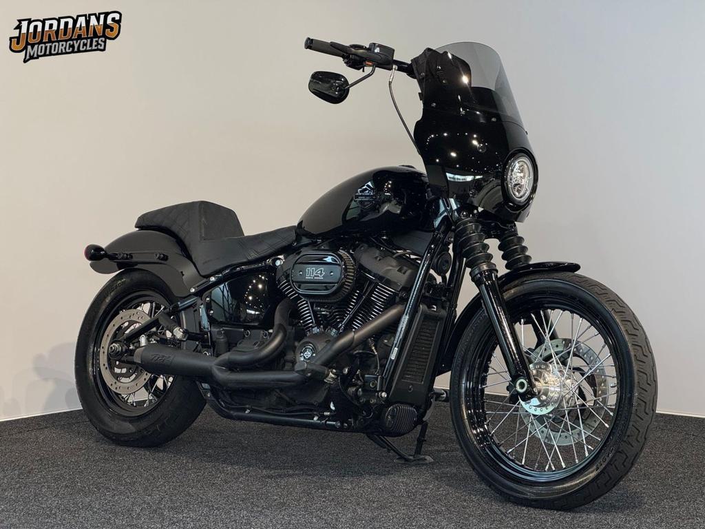 HARLEY-DAVIDSON STREET BOB 114 FXBBS 114 CLUBSTYLE (bj 2021), HARLEY-DAVIDSON, Chopper, Bedrijf, Onbekend