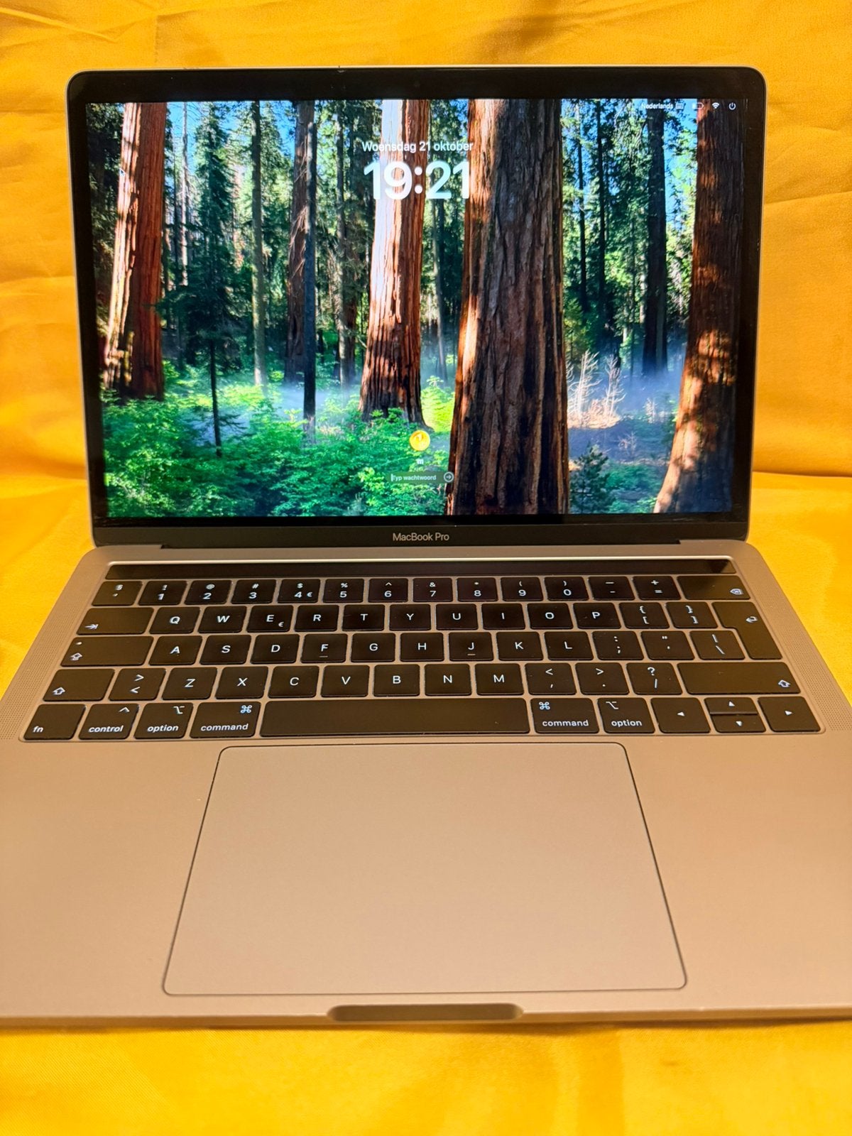 Macbook pro 13 inch 2019. I7. 16 GB. 512GB, Qwerty, 13 inch, 512 GB, Zo goed als nieuw