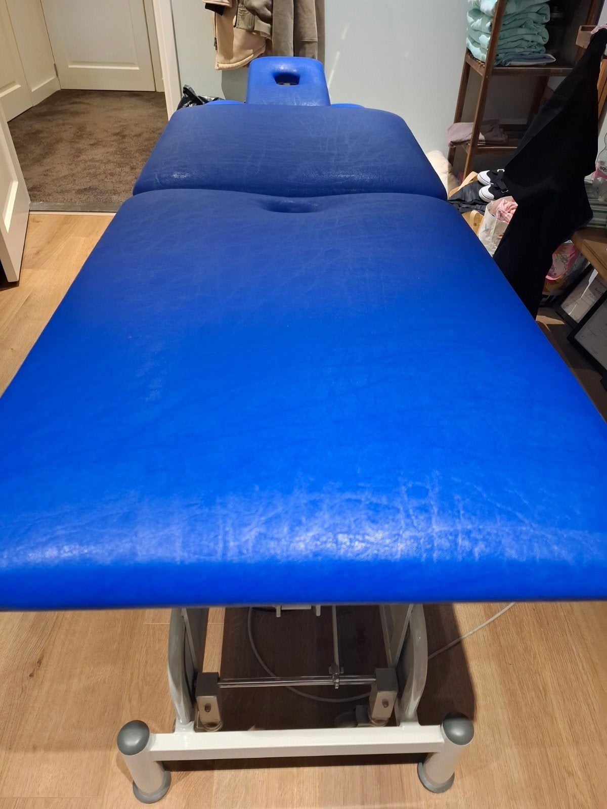 Electrische massagetafel, Sport en Fitness, Massageproducten, Ophalen
