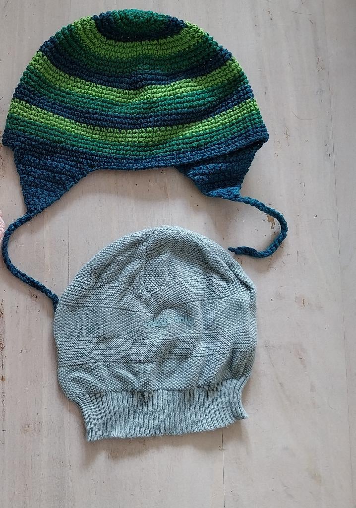 Setje van 2 verschillende baby mutsjes, Kinderen en Baby's, Babykleding | Mutsen, Sjaals en Wanten, Maat 50, Gebruikt, Meisje