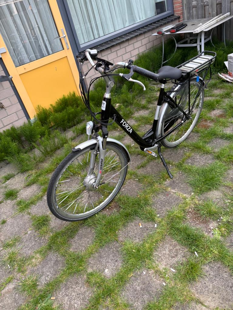 Forza elektrische fiets.vraag prijs 400 euro, Ophalen, Zo goed als nieuw