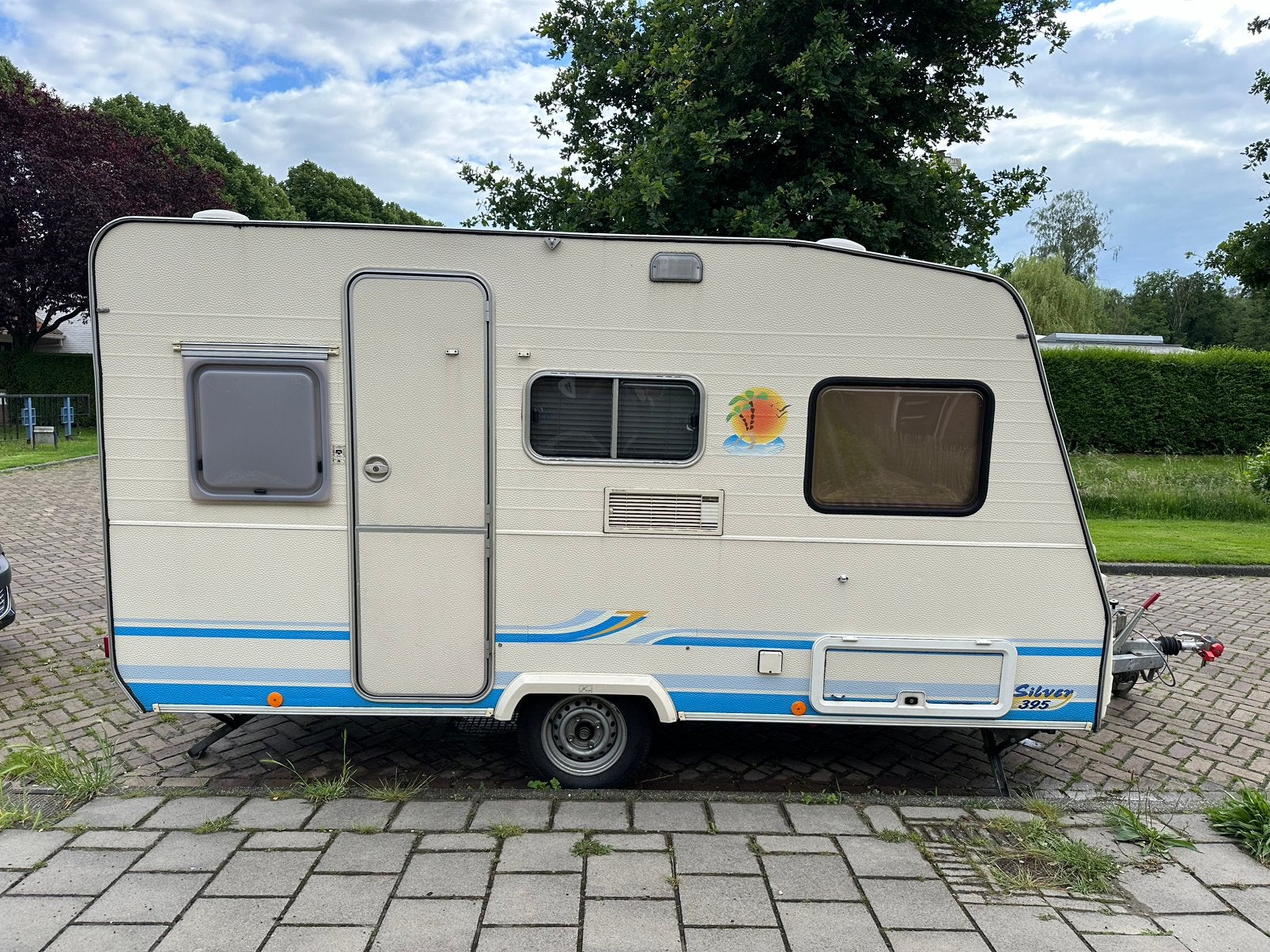 Te koop Caravelair Silver 395 compleet, Caravans en Kamperen, 2 aparte bedden, Treinzit, Particulier, Kachel