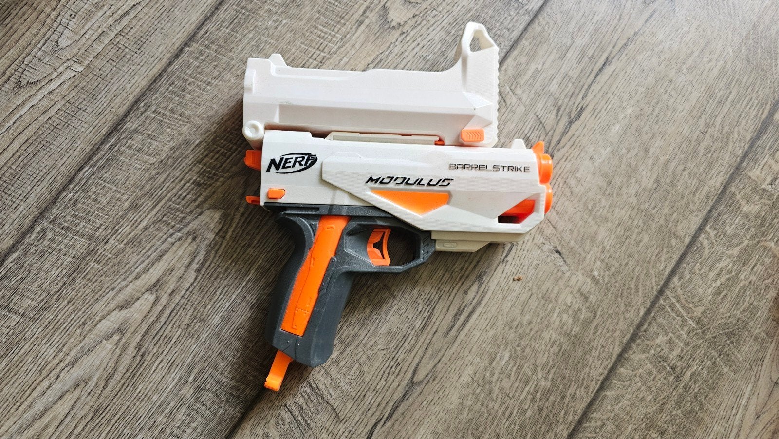 Nerf Modulus BarrelStrike Blaster - Zo goed als nieuw, Ophalen of Verzenden, Zo goed als nieuw