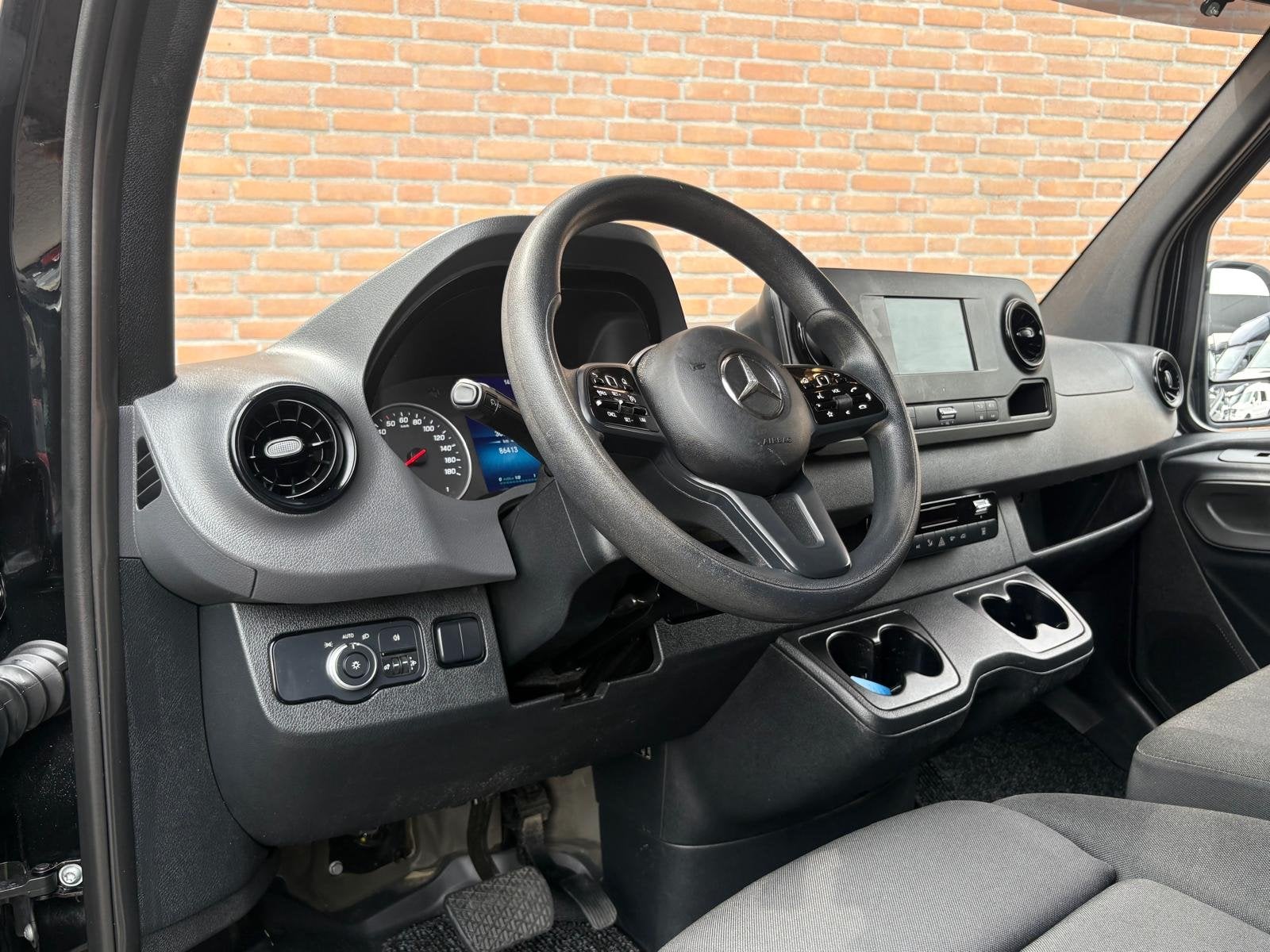 Mercedes-Benz Sprinter 317CDI 170PK L2H2 RWD 3.500KG Trekhaa, Auto's, Automaat, Start-stop-systeem, Gebruikt, 4 cilinders