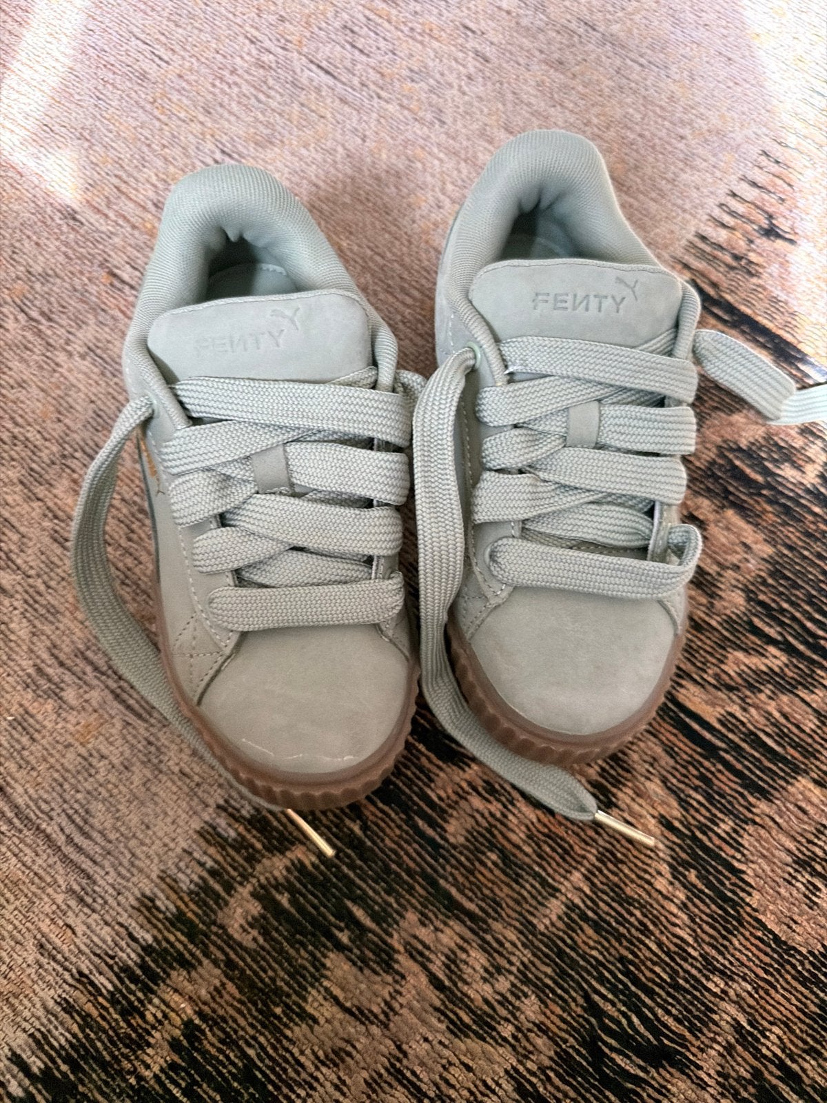 Puma Fenty by Rihanna sneakers maat 33, Ophalen, Jongen of Meisje, Schoenen, Zo goed als nieuw