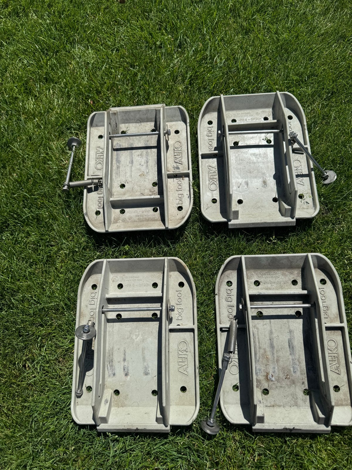 AL-KO Big Foot uitdraaisteunen voor caravan/camper (4 stuks), Verzenden, Gebruikt