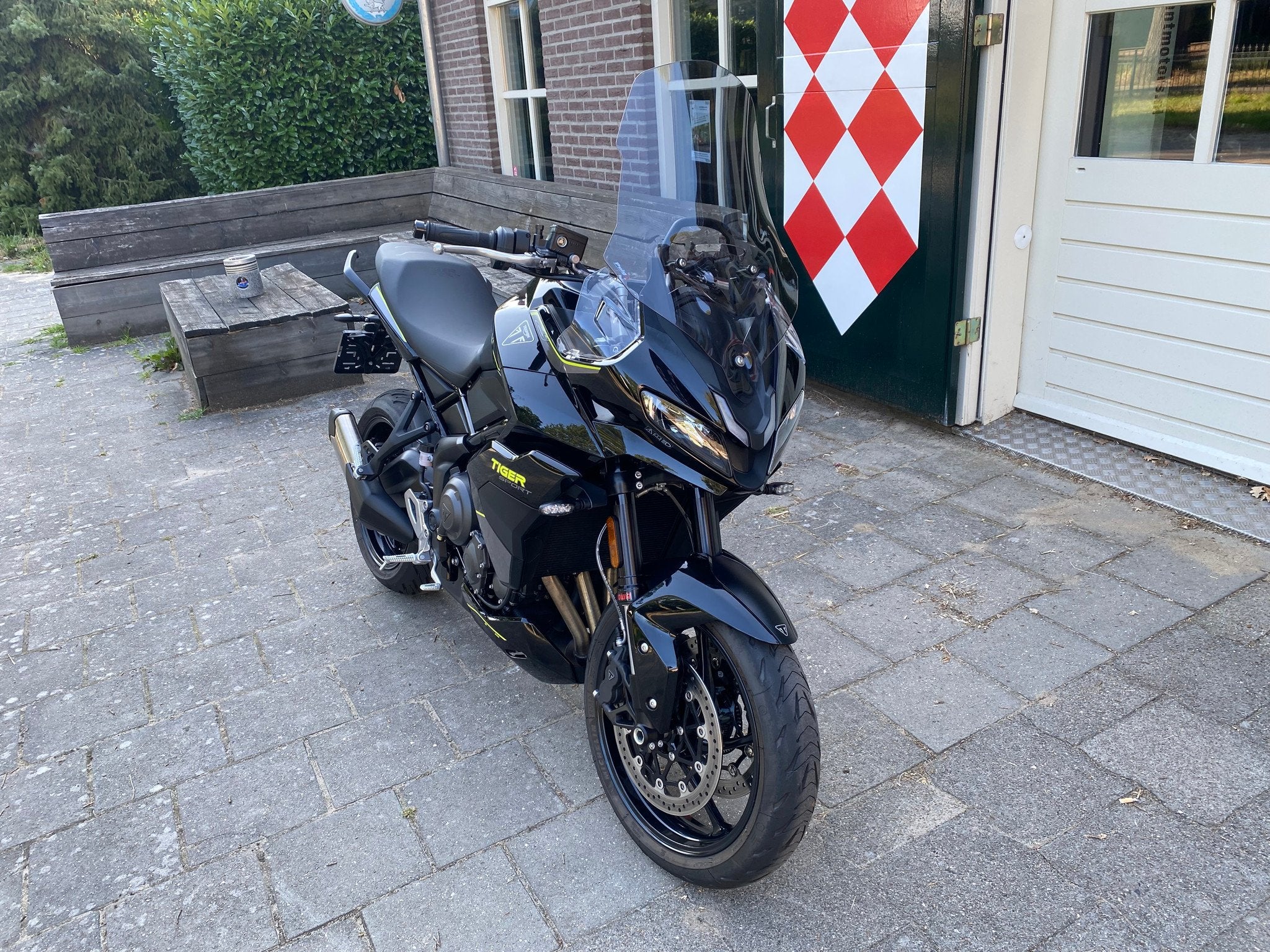 Triumph TIGER 800 SPORT ABS (bj 2026), Triumph Motorcycles Ltd., After.sales@triumph.co.uk, Toermotor, Normandy Way
LE10 3BZ  Hinckley, GB