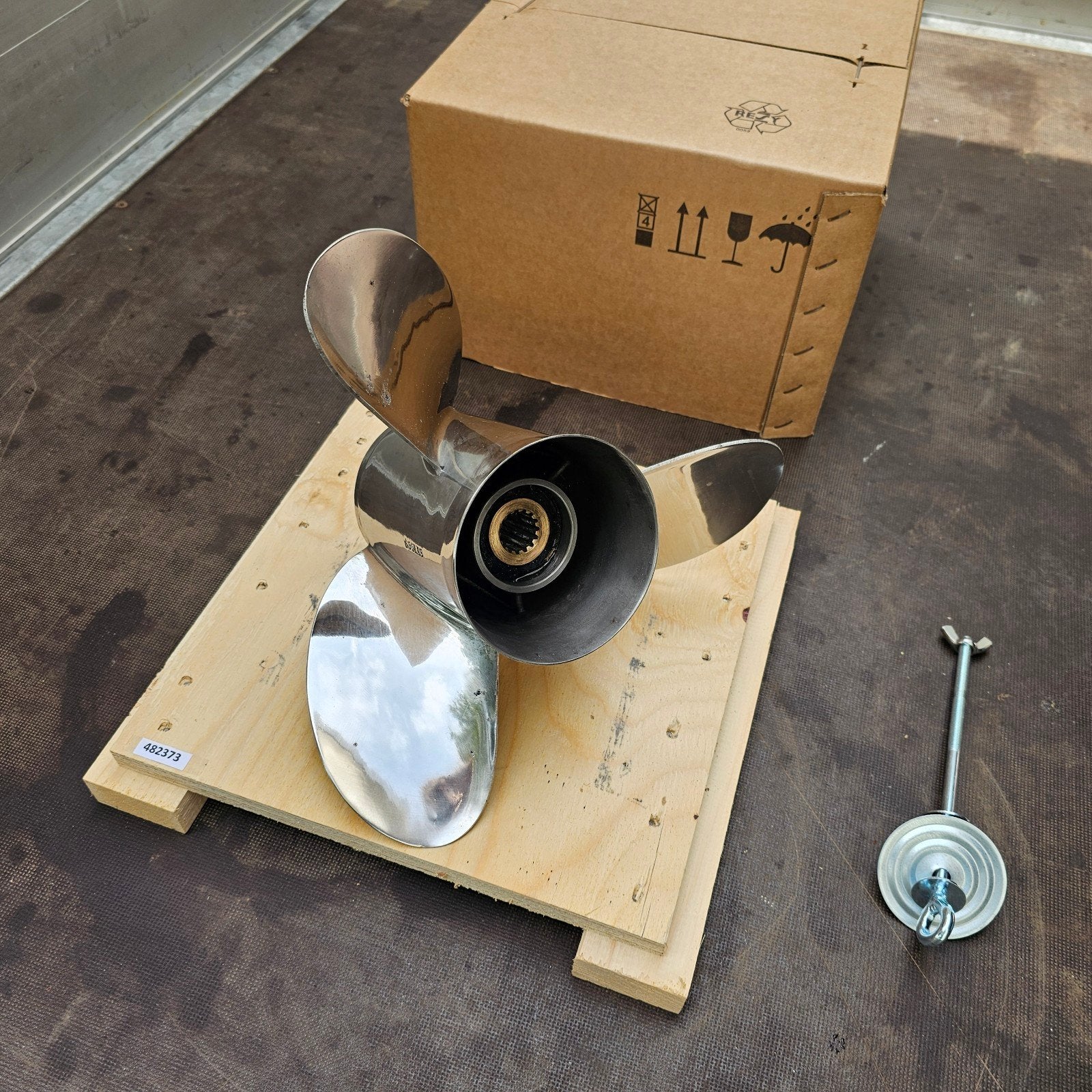 Propeller Solas 23 P RVS Yamaha Suzuki Mercruiser Mercury, Ophalen, Motor en Techniek