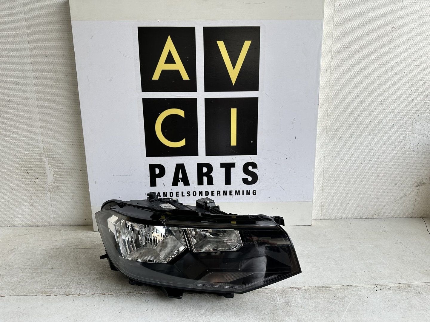 Koplamp Volkswagen T cross H7 Halogeen rechts 2GM941006A, Gebruikt, -, Volkswagen, -