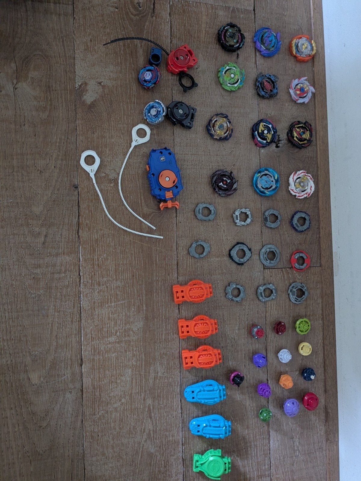 Grote Beyblade collectie met launchers en onderdelen, Ophalen of Verzenden